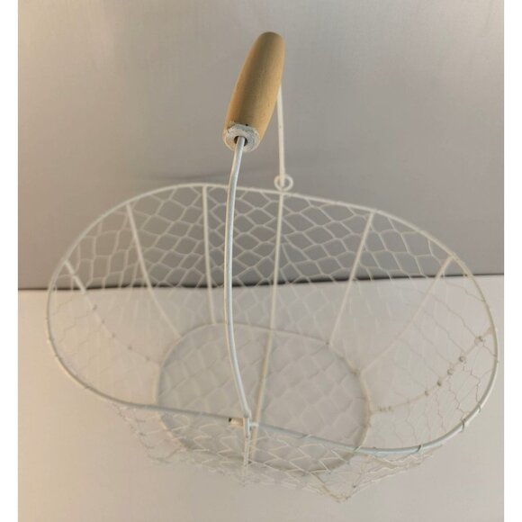 White Wire Mesh Basket With Wooden Handle Decorative Storage Home Organizer Farm - Picture 12 of 14